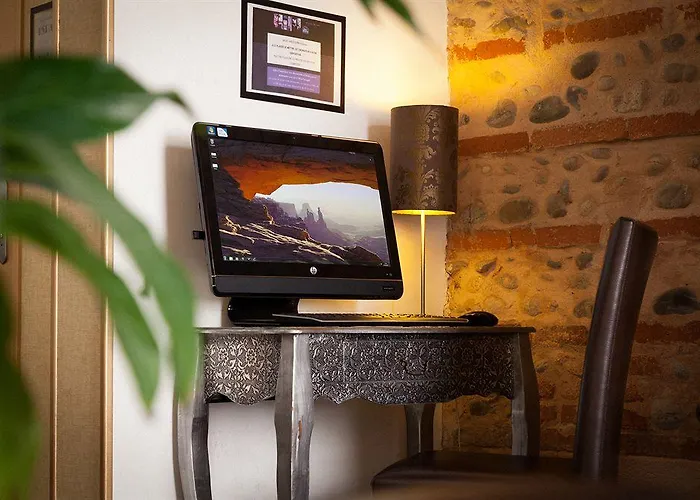 Innes By Happyculture 4*