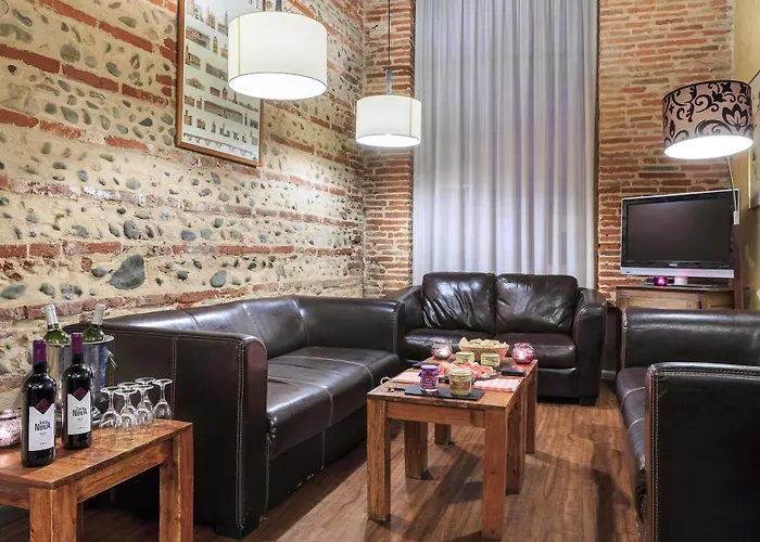 Innes By Happyculture טולוז