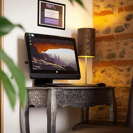 Innes By Happyculture 4*