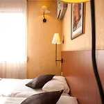 Innes By Happyculture 4* تولوز