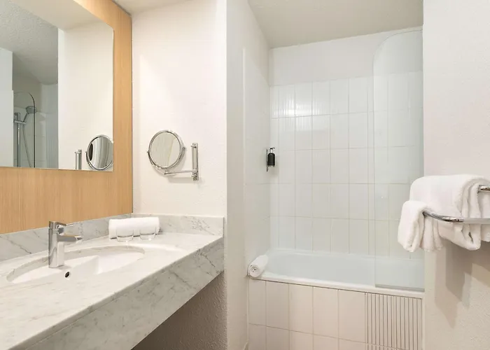 Innes By Happyculture Hotel