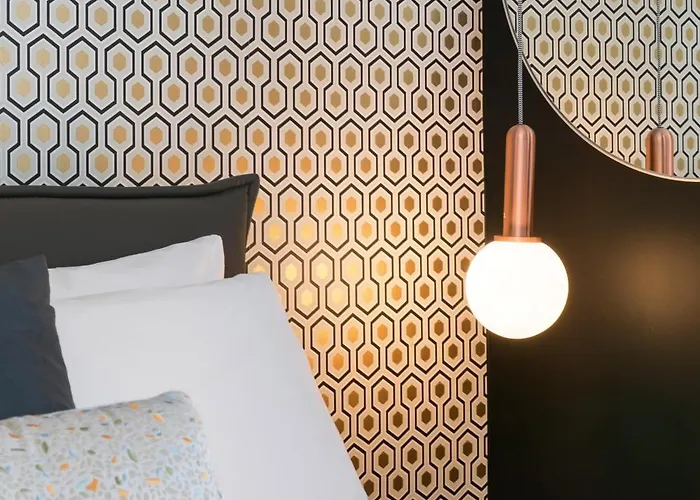 Innes By Happyculture